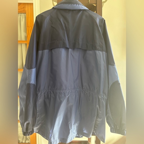 Columbia Women’s Jacket - Picture 2 of 5